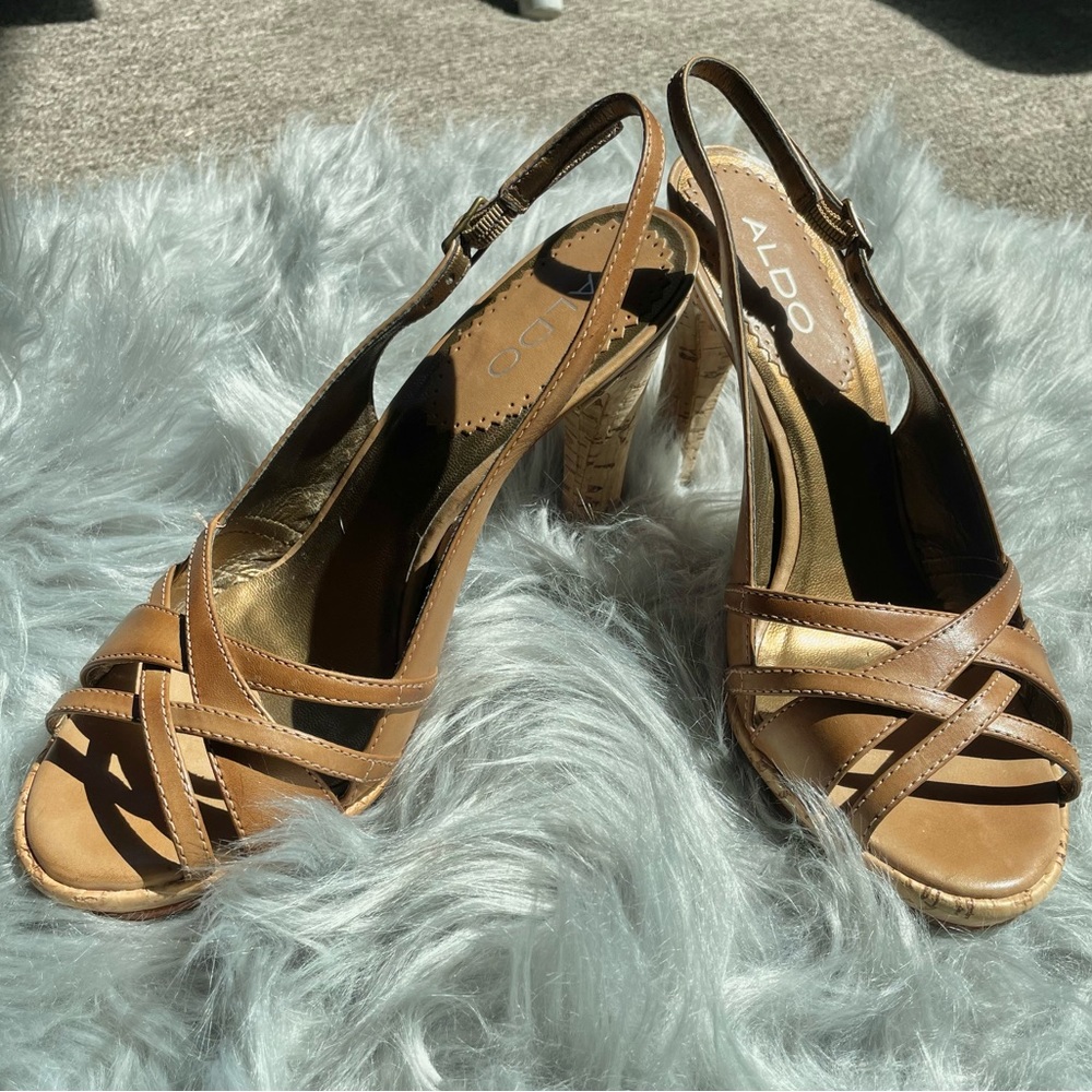 ALDO Leather With Tan Cork Open Toe Sandals Size 8